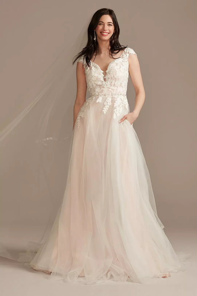 Appliqued Cap Sleeve Tulle Ball Gown Wedding Dress - Ivory